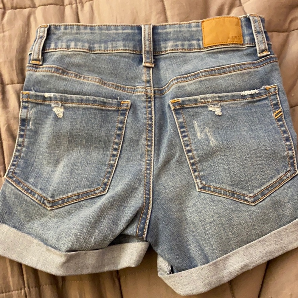 Light blue ripped Aero jean shorts - Picture 3 of 3